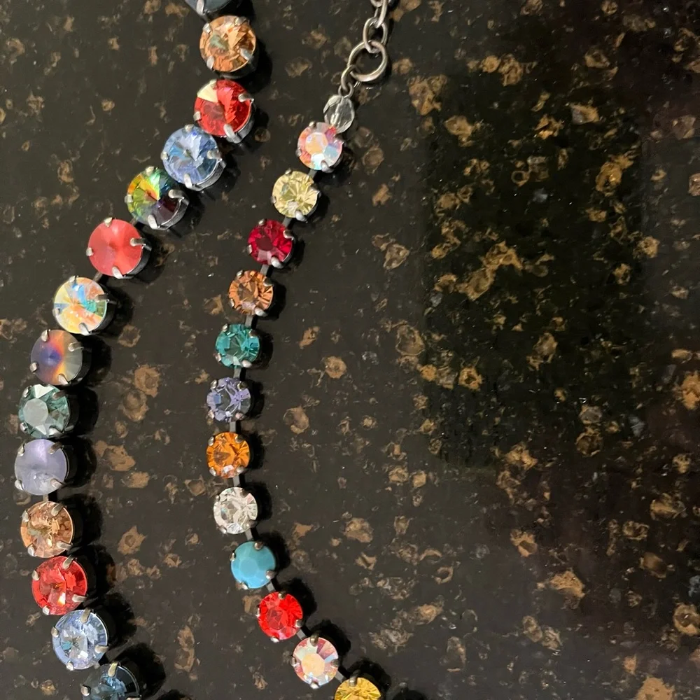 Multicolor Crystal Necklace single strand - Picture 2 of 5